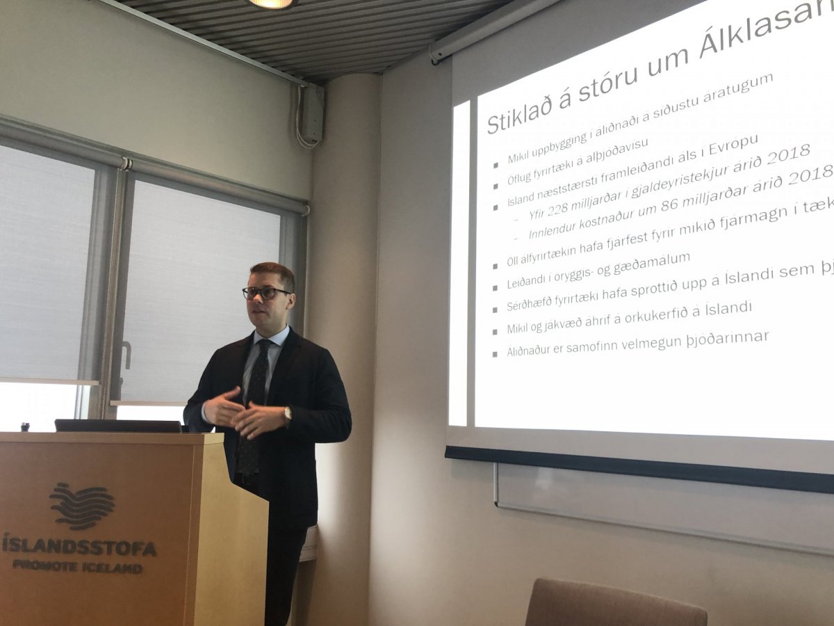 Magnús Júlíusson verkfræðingur og ritstjóri skýrslu Íslandsstofu um útflutningstækifæri í Álklasanum…